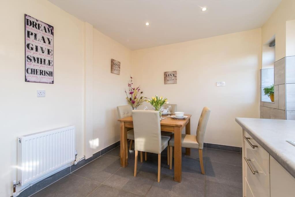 From - Peaceful, Cosy & Modern 2bed House Holiday home